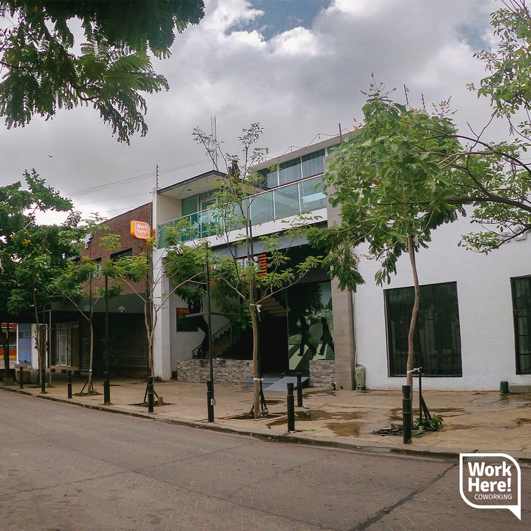 General Angel Flores