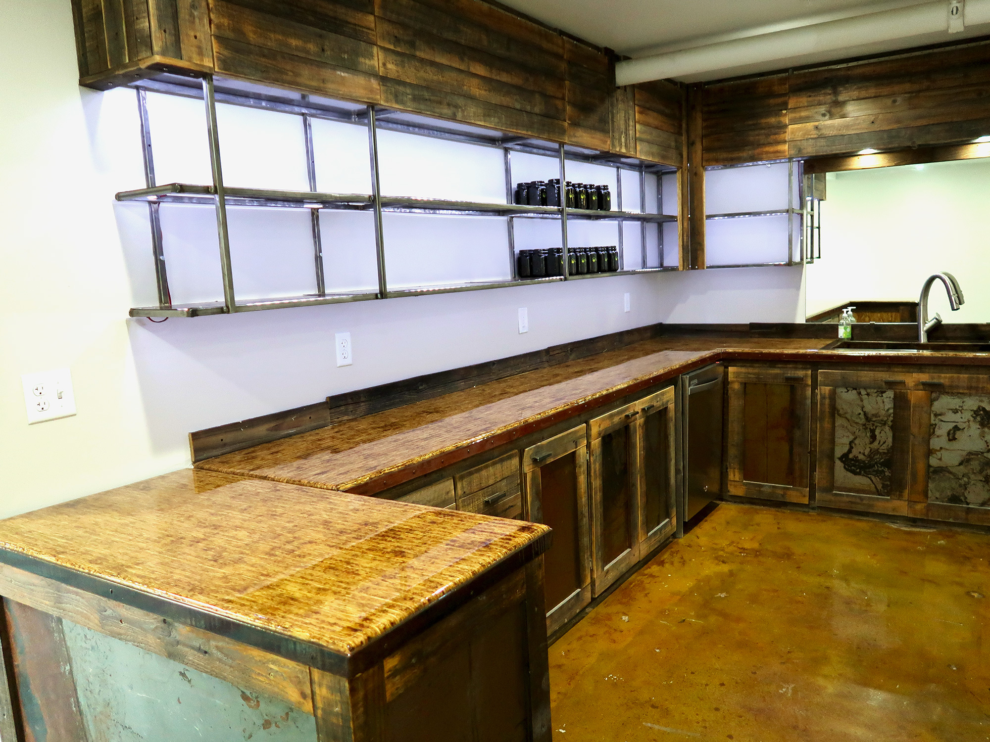 1616 Federal Boulevard photo 5
