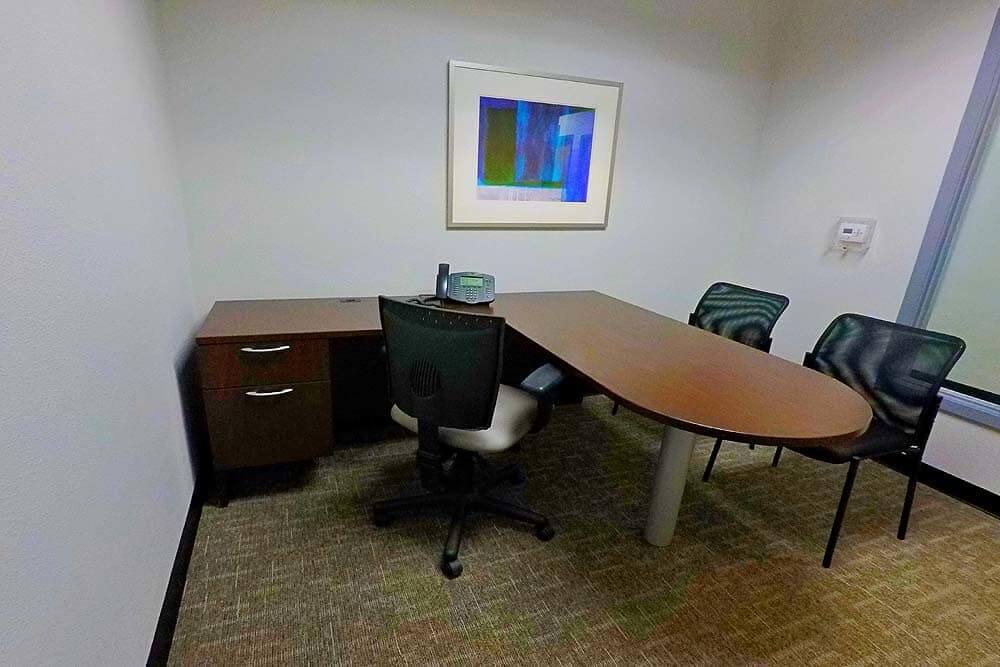 Executive Office Suites in Clovis photo 5
