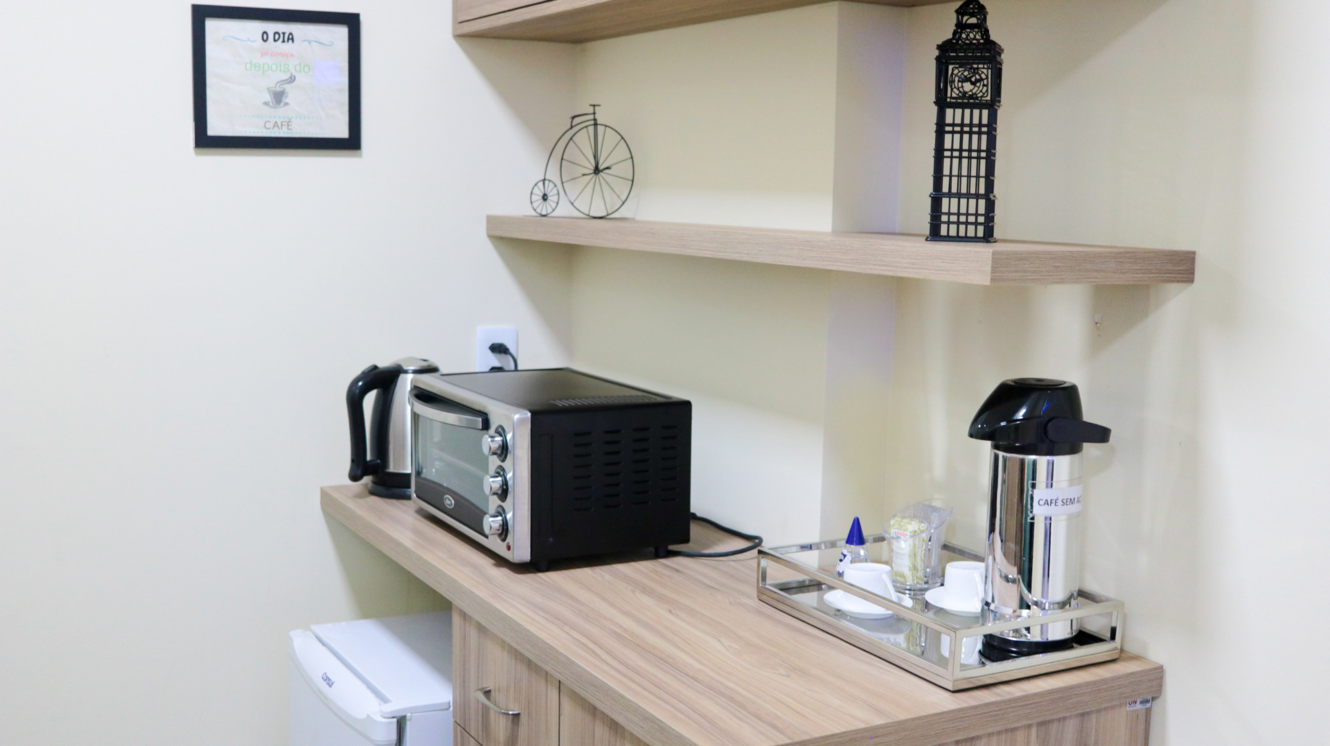 ON Business Office photo 7