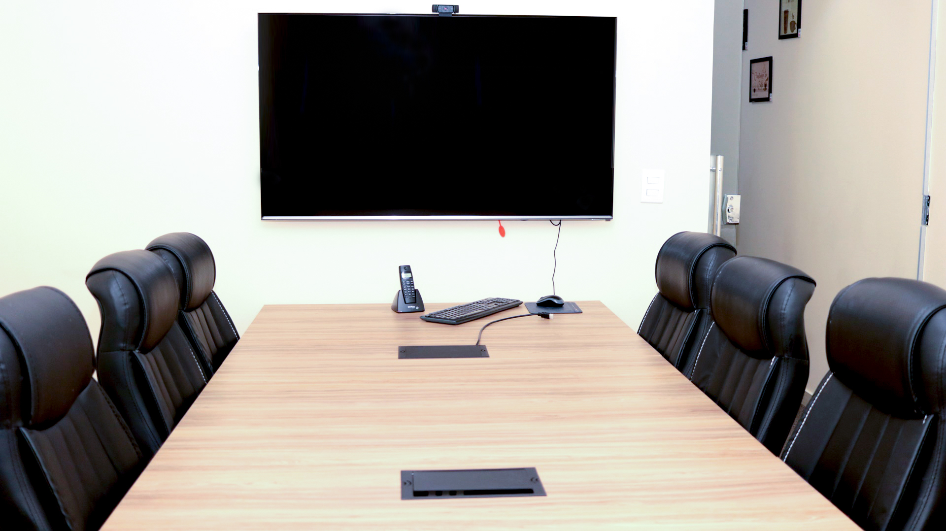 ON Business Office photo 2