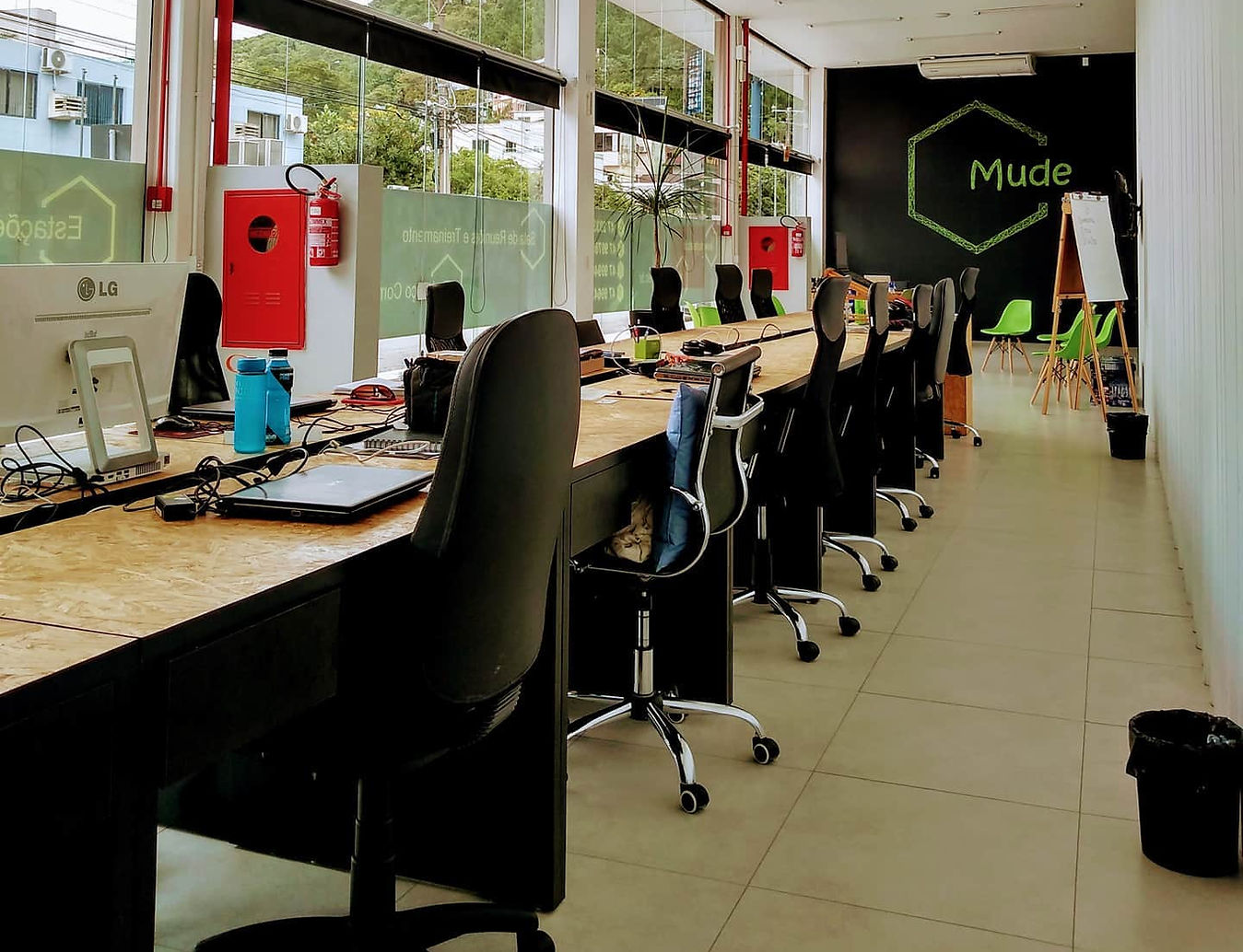 Mude  Coworking