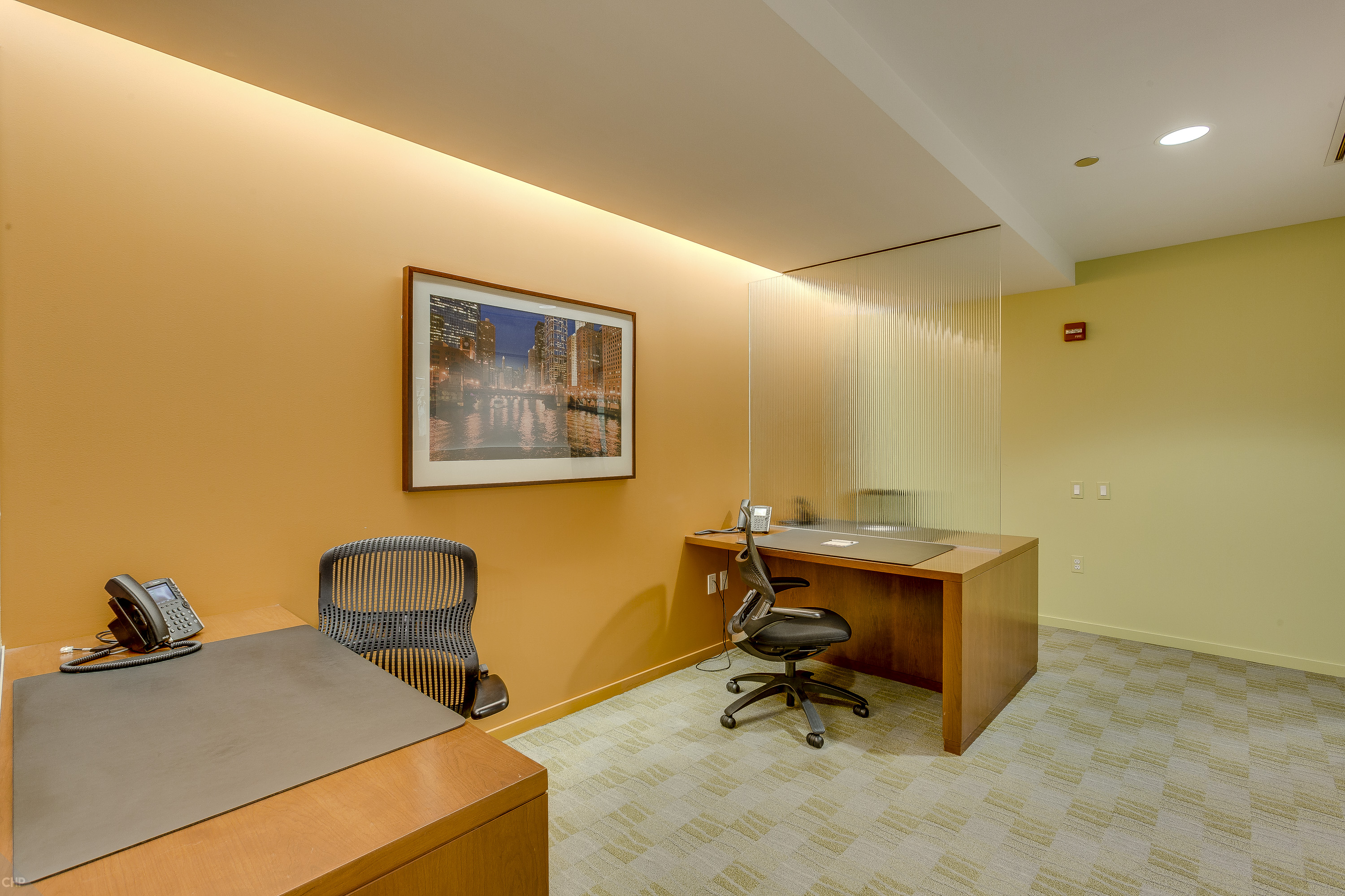 AON Center photo 8