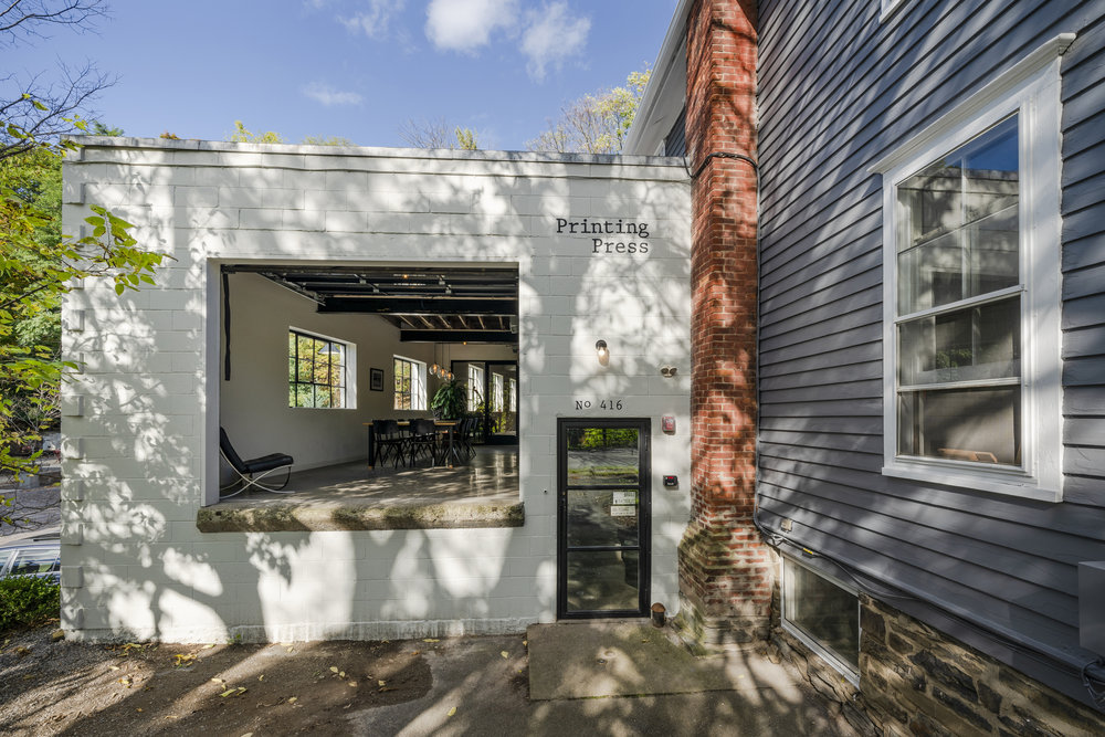 416 East State Street