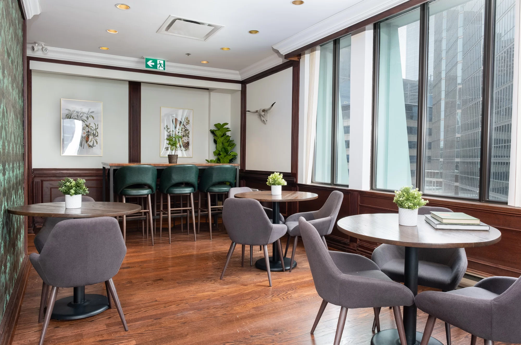 Toronto - 212 King Street W