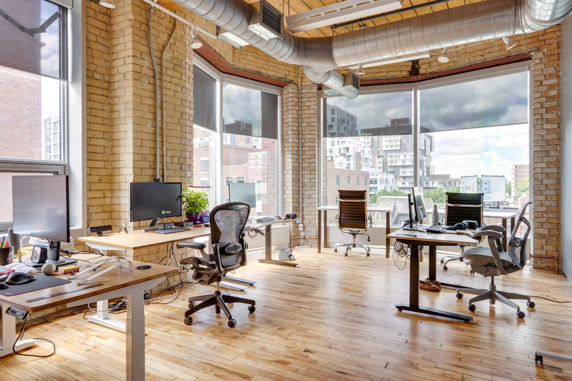 Toronto - 215 Spadina Ave