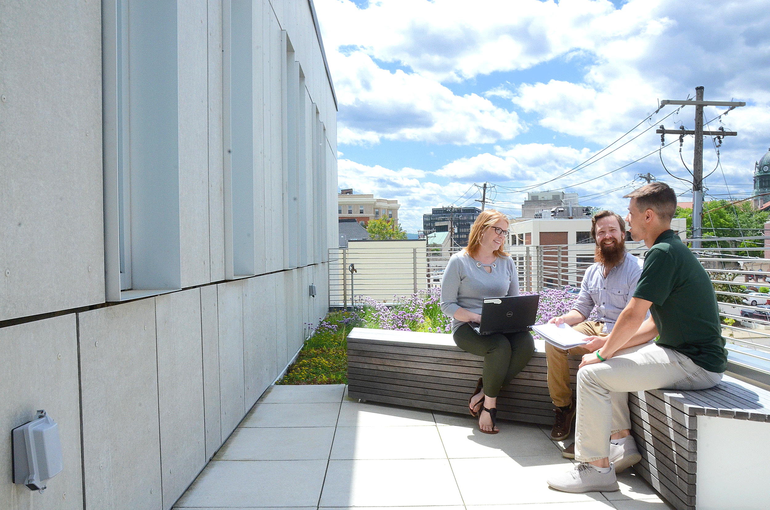 120 Hawley Street photo 4