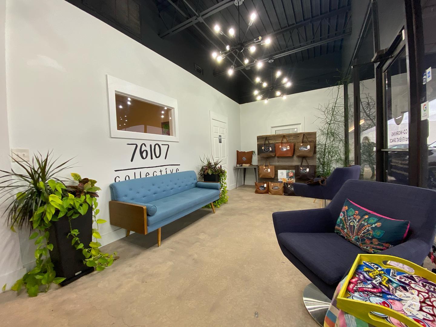 3930 West Vickery Boulevard