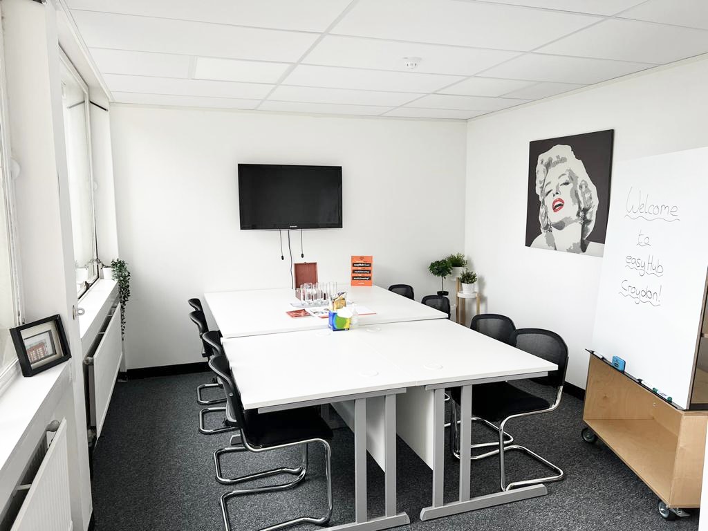 easyHub Croydon photo 5