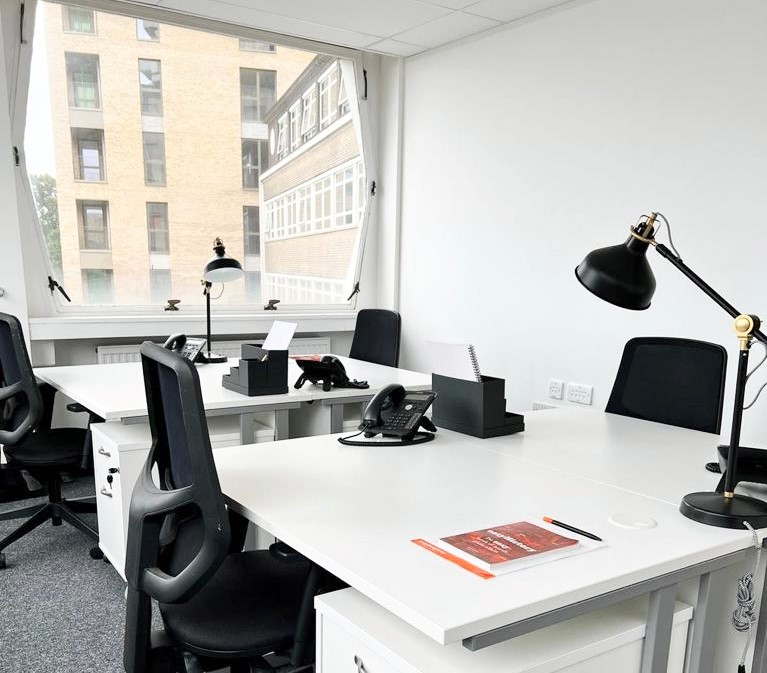easyHub Croydon photo 6