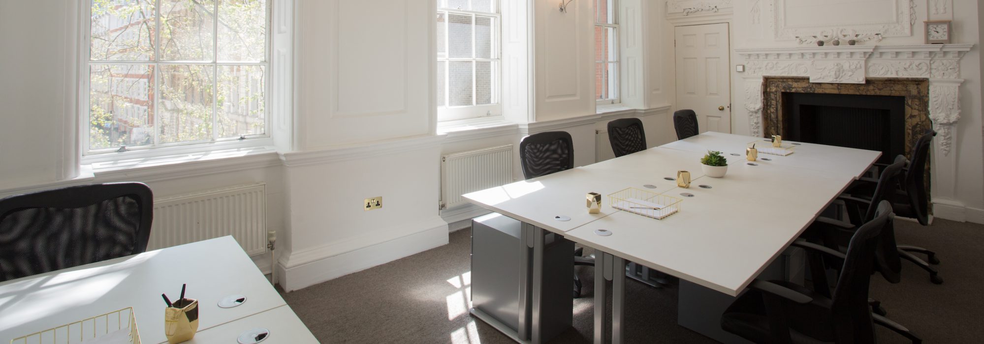 Queen Street EC4R photo 3
