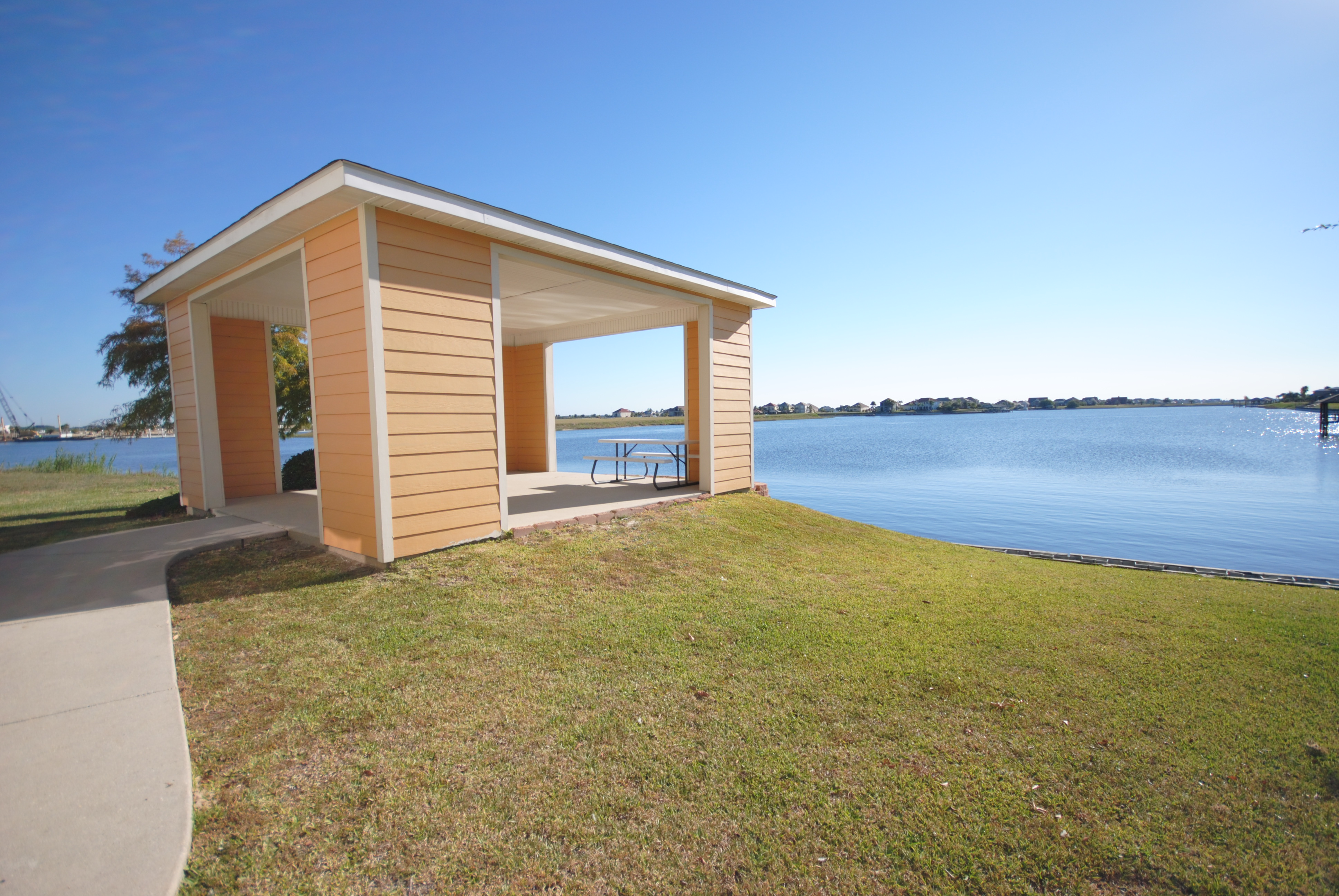 Lakeshore Parc Executive Office Space photo 2
