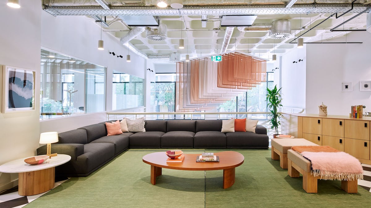 50 R. Alexandre Herculano