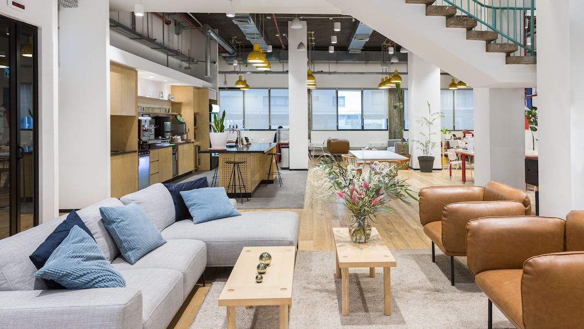 Derech Ha'atzmaut 45