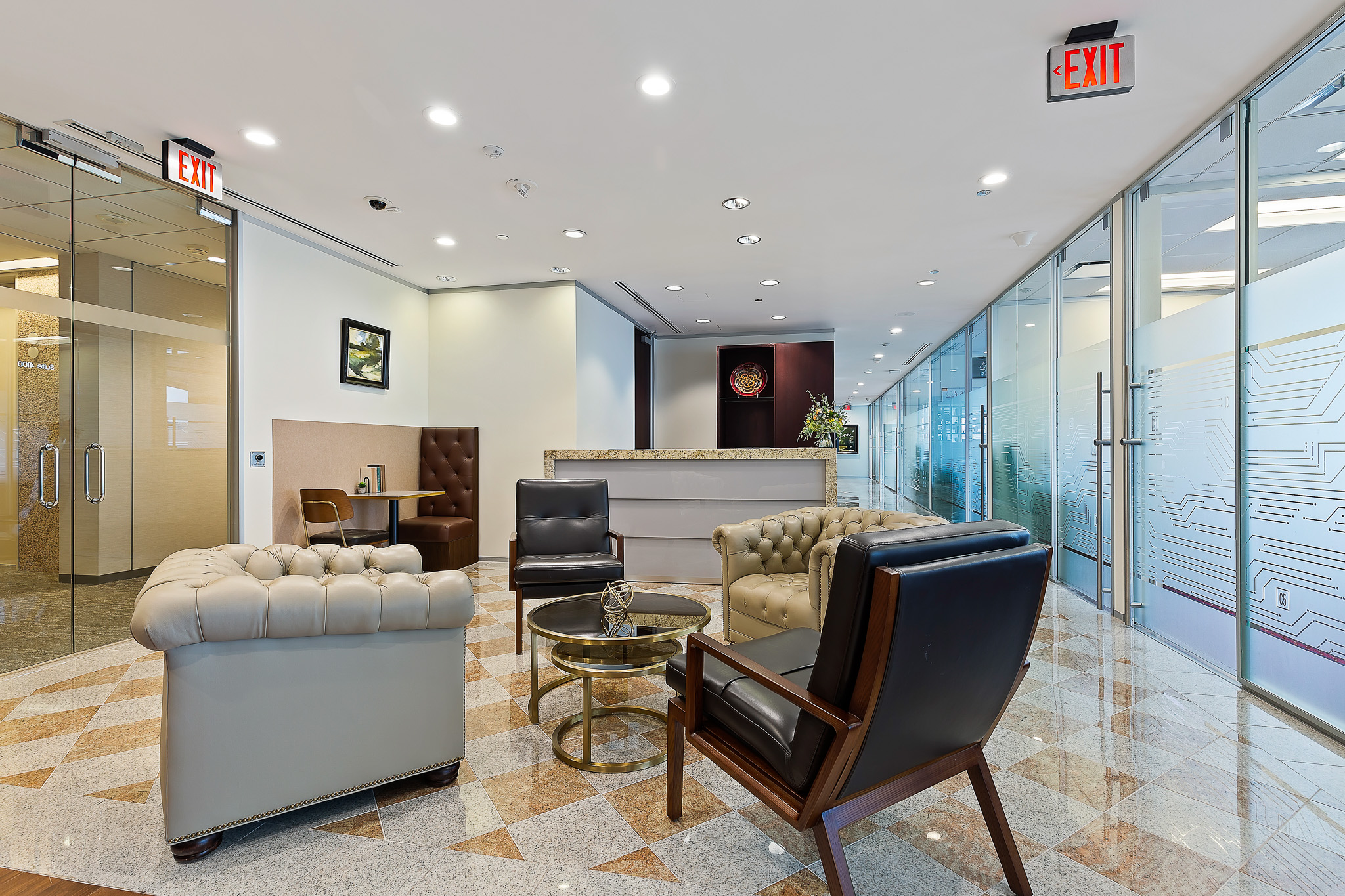 Williams Tower photo 8