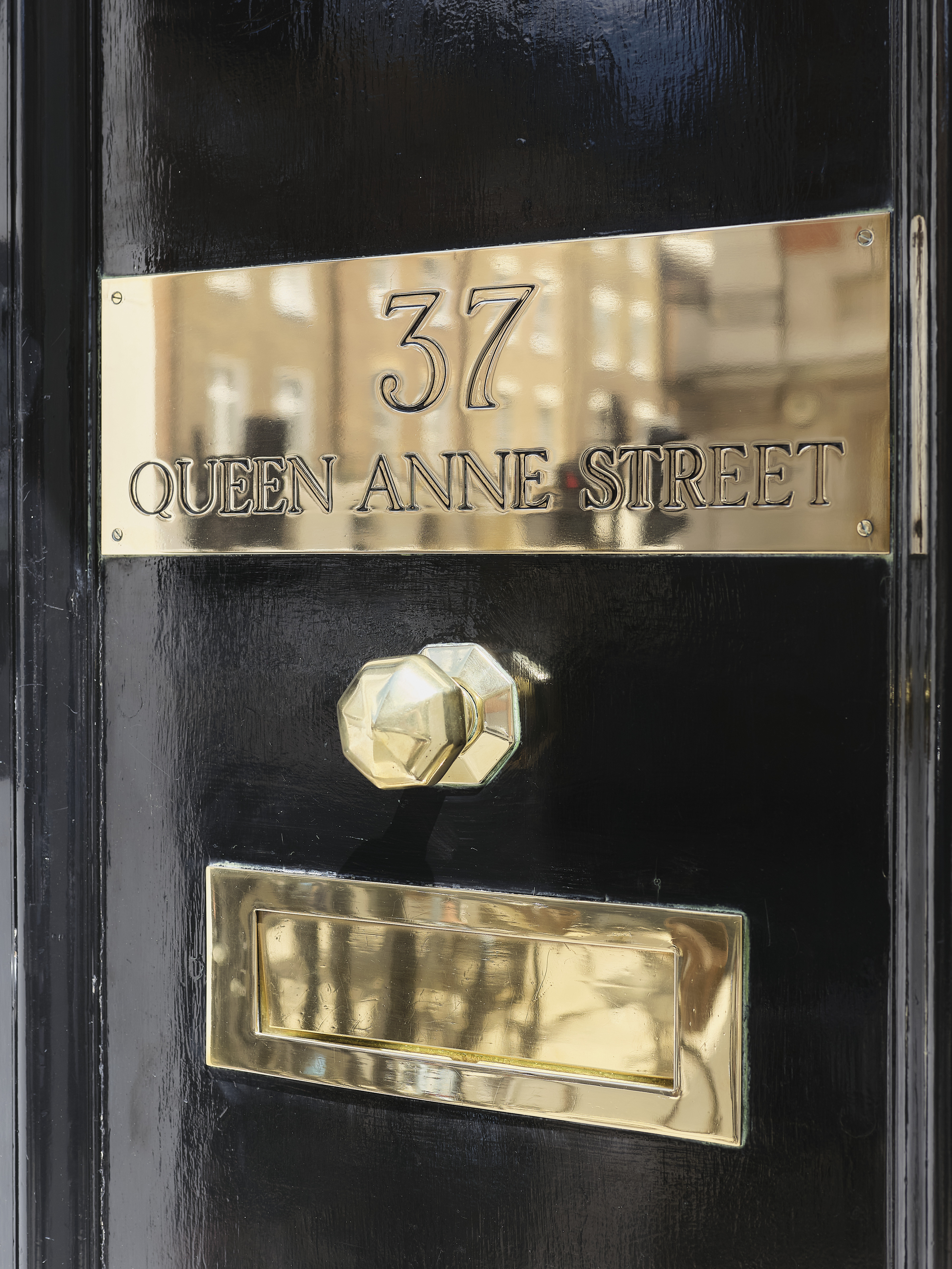 37 Queen Anne Street  photo 3