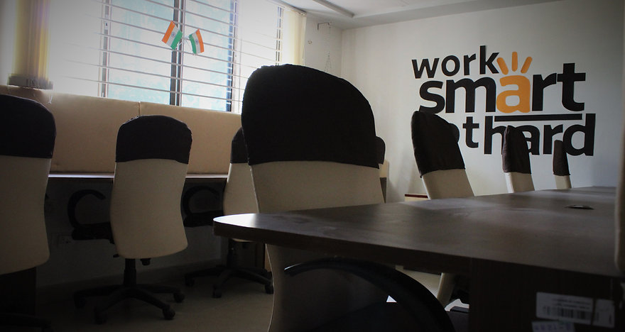 Common Desk photo 6
