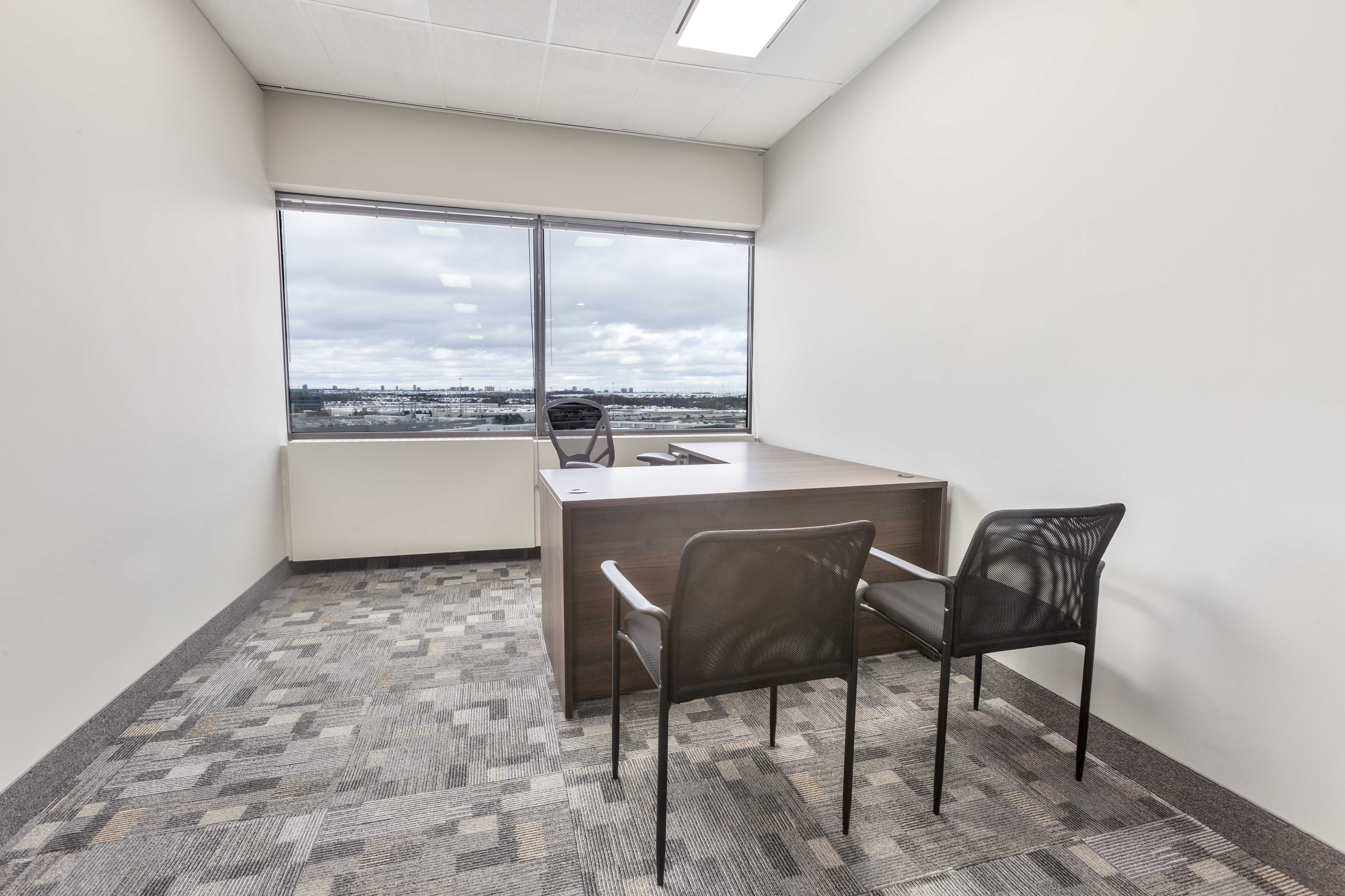6733 Mississauga Road photo 12