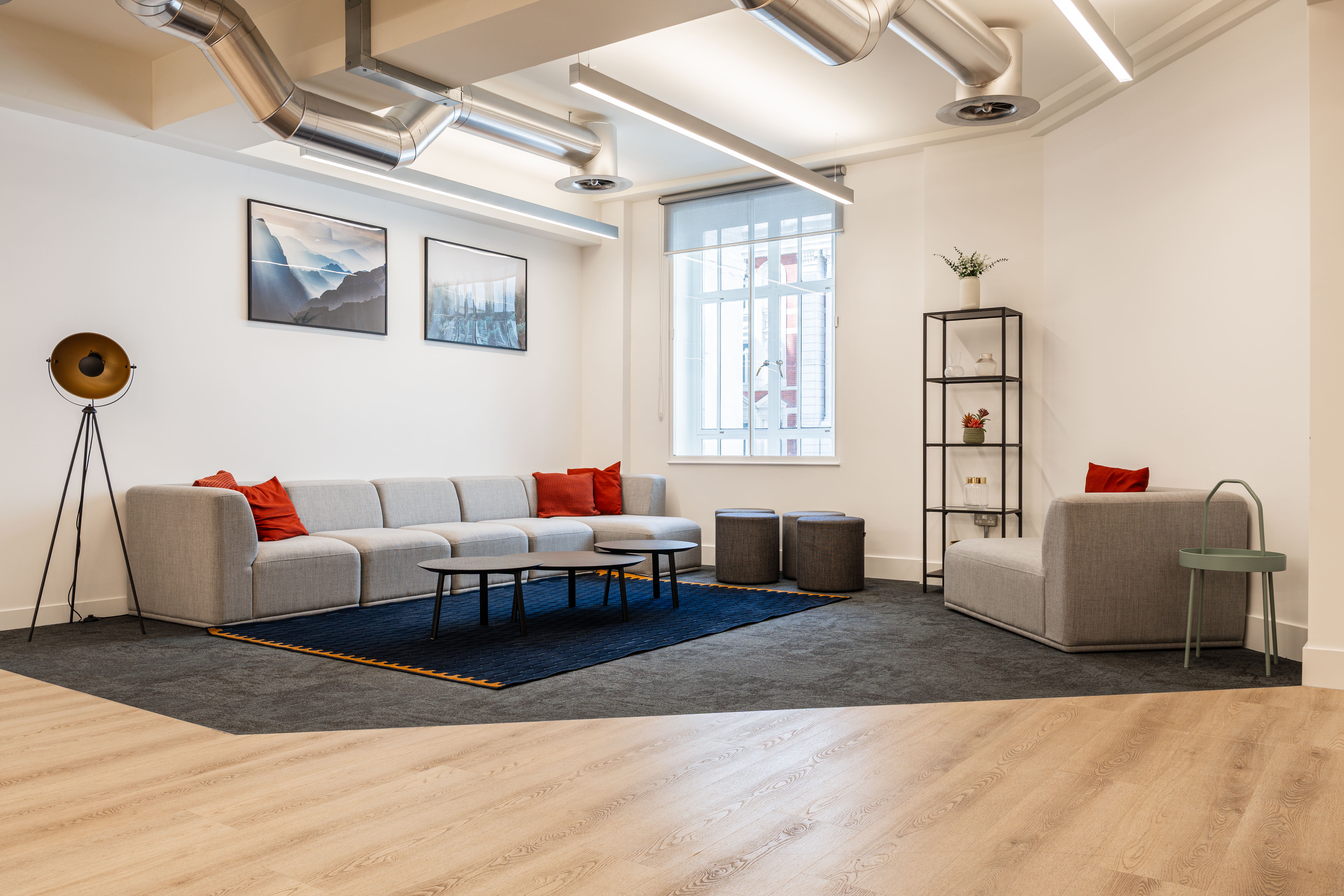 80 Strand photo 9