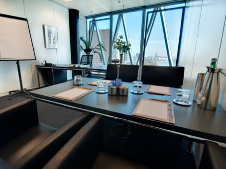 Frankfurt, Westhafen Tower photo 5