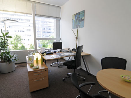 Frankfurt, Lyoner Stern photo 7