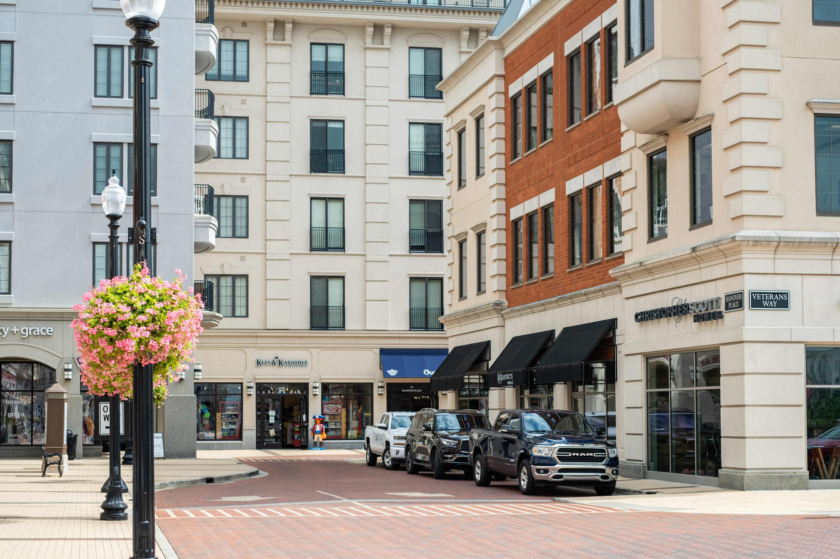 Carmel - City Center photo 2