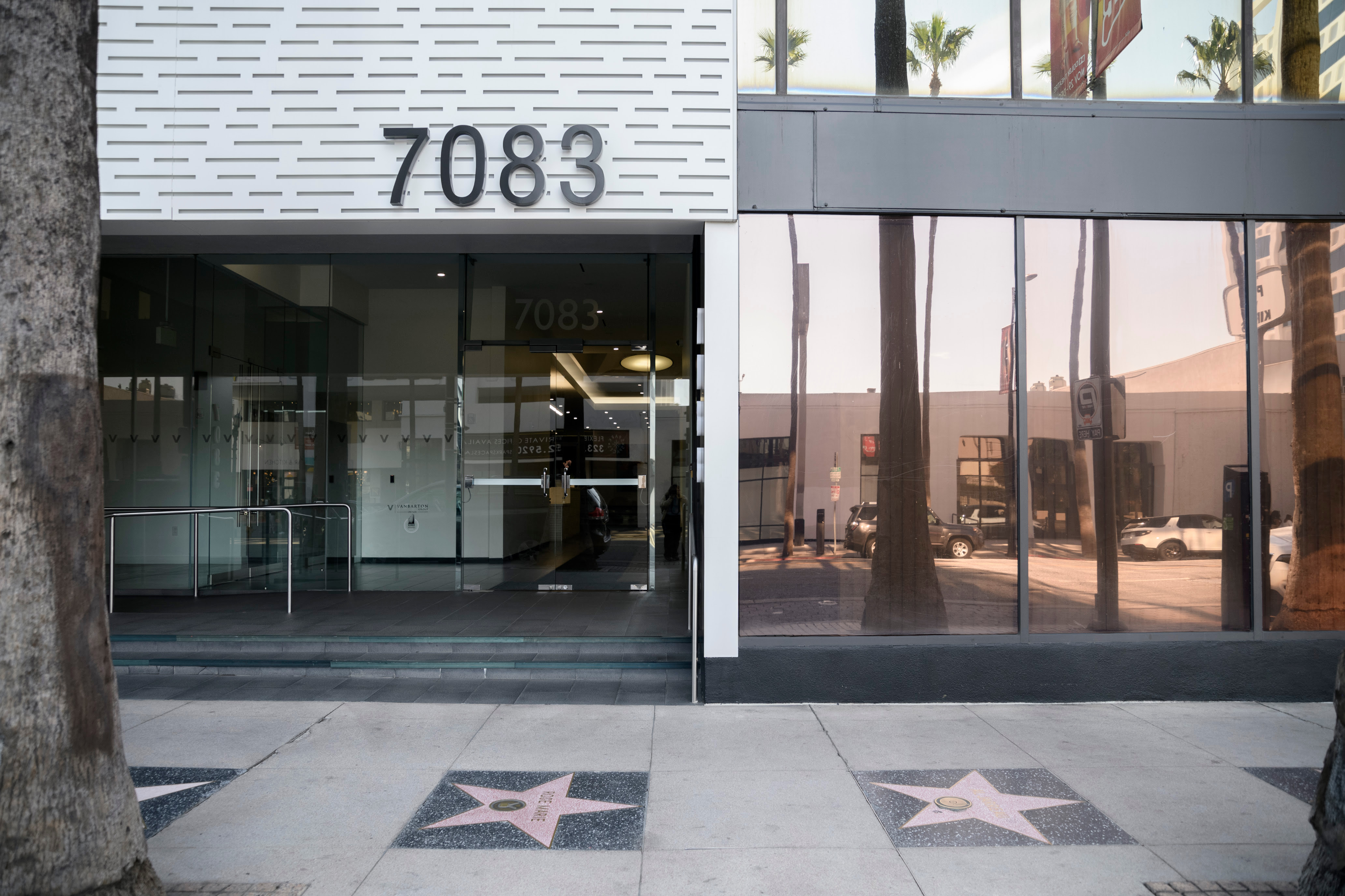 Los Angeles - 7083 Hollywood (Hollywood) photo 10