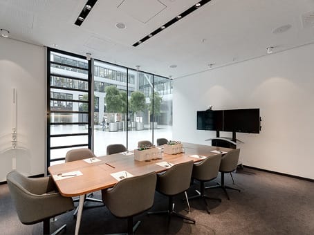 Frankfurt, The Squaire Conference Center photo 3