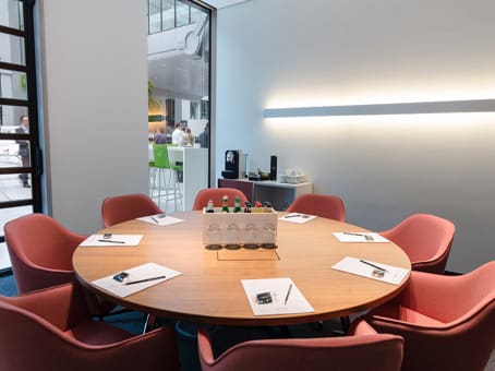 Frankfurt, The Squaire Conference Center photo 6