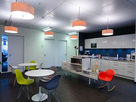 Frankfurt, The Squaire Business Center photo 3