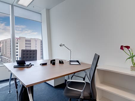 Frankfurt, The Squaire Business Center photo 4