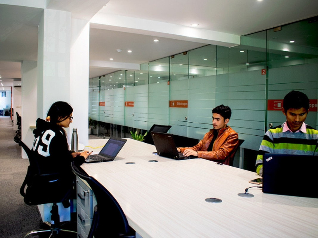 Okhla Phase-2 photo 3