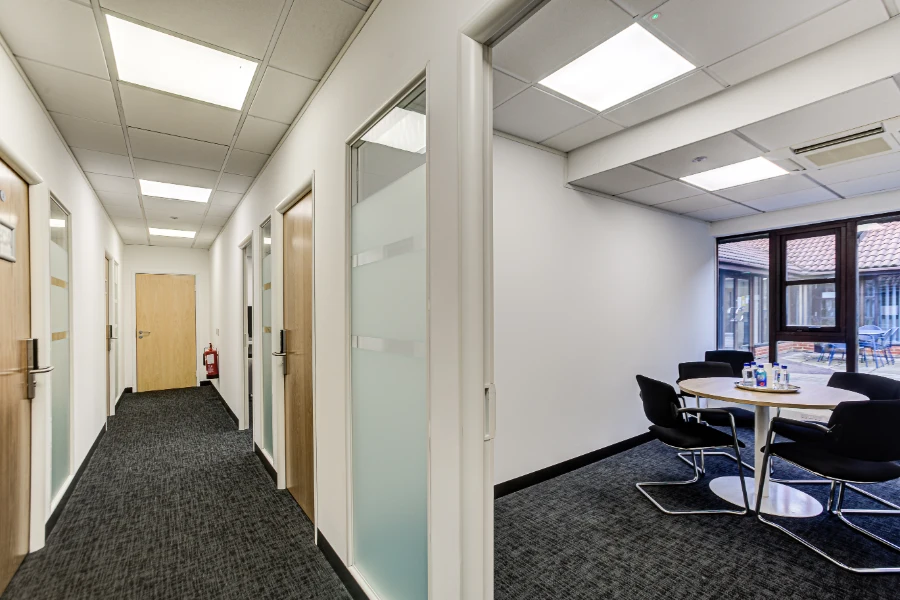 Marvan Court photo 5