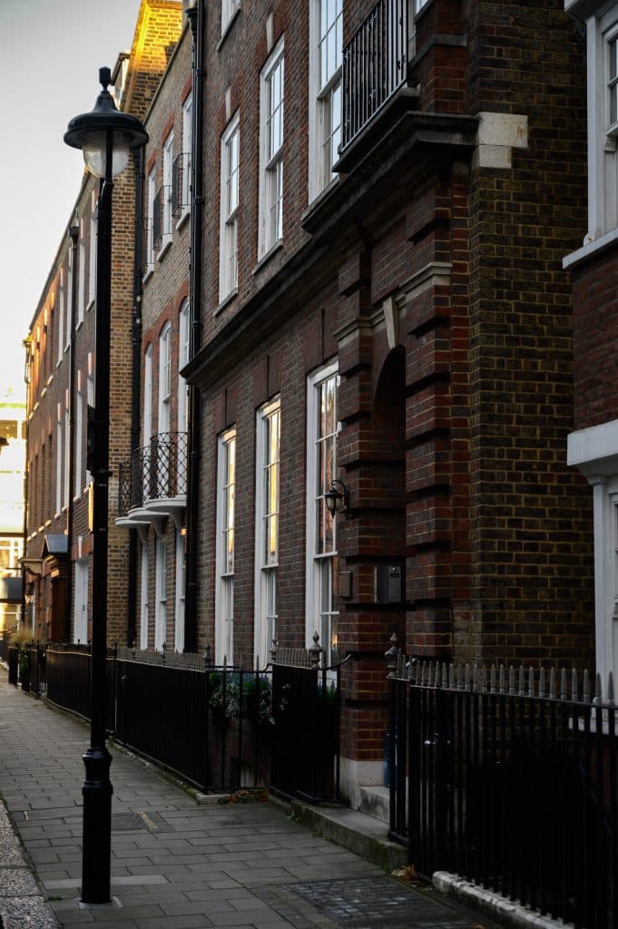London Victoria Catherine Place photo 3