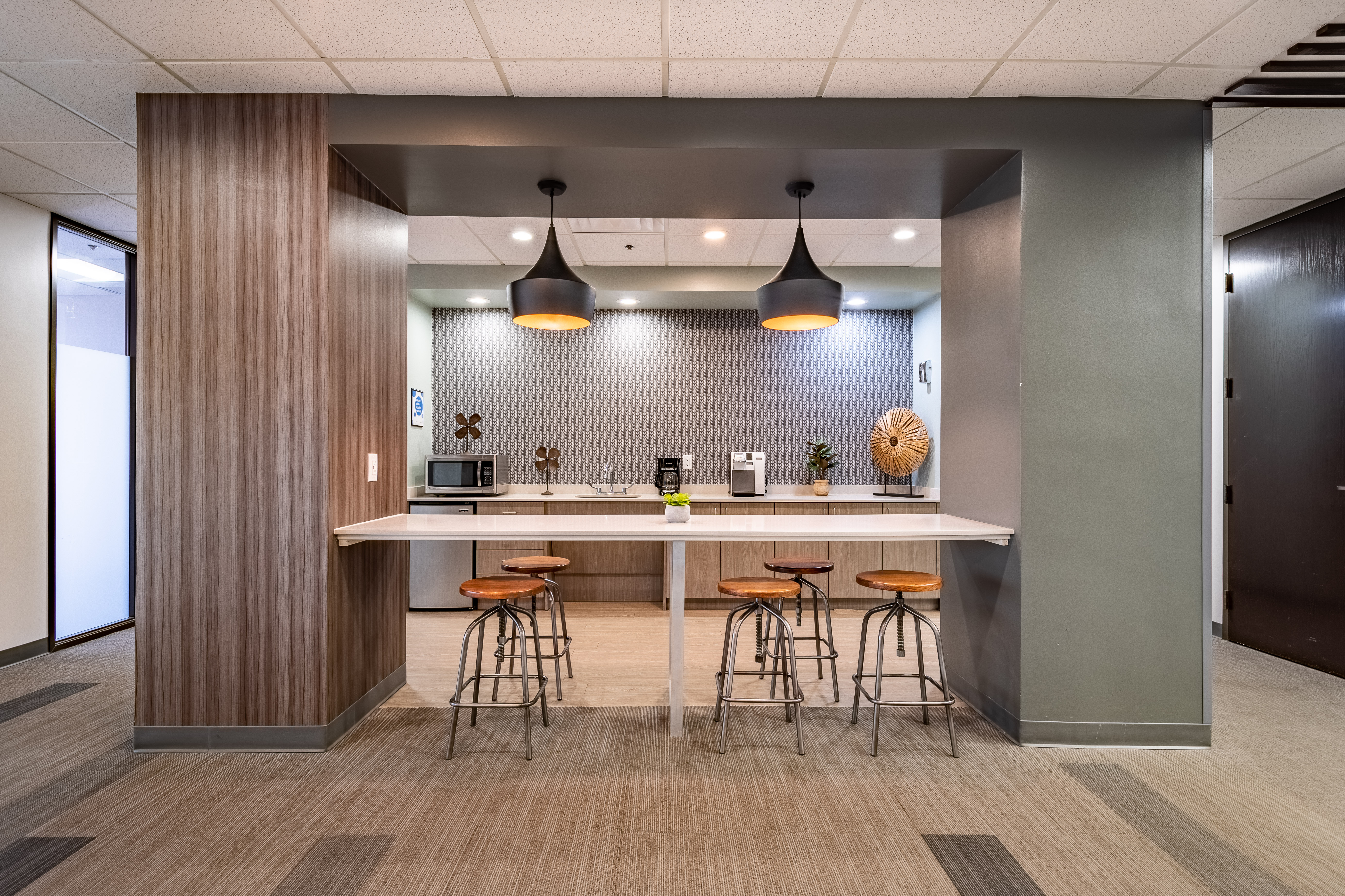 4099 McEwen photo 6
