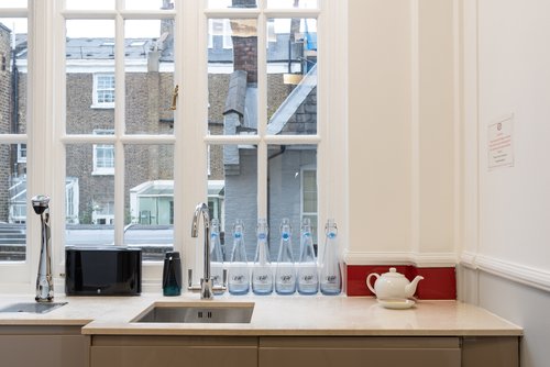 Vicarage House photo 7