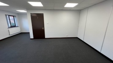 1 Badhan Court photo 3