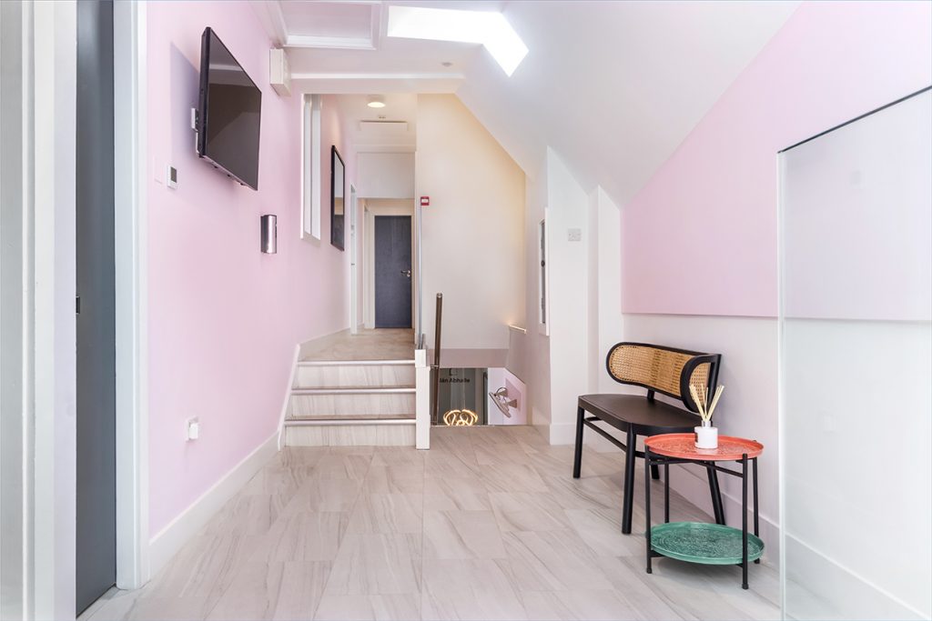 77 Lower Camden Street photo 3