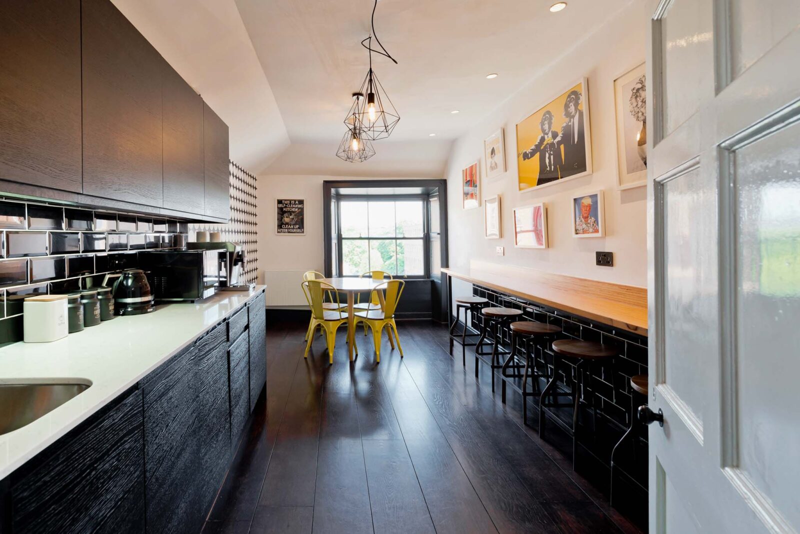 20 Harcourt Street photo 9
