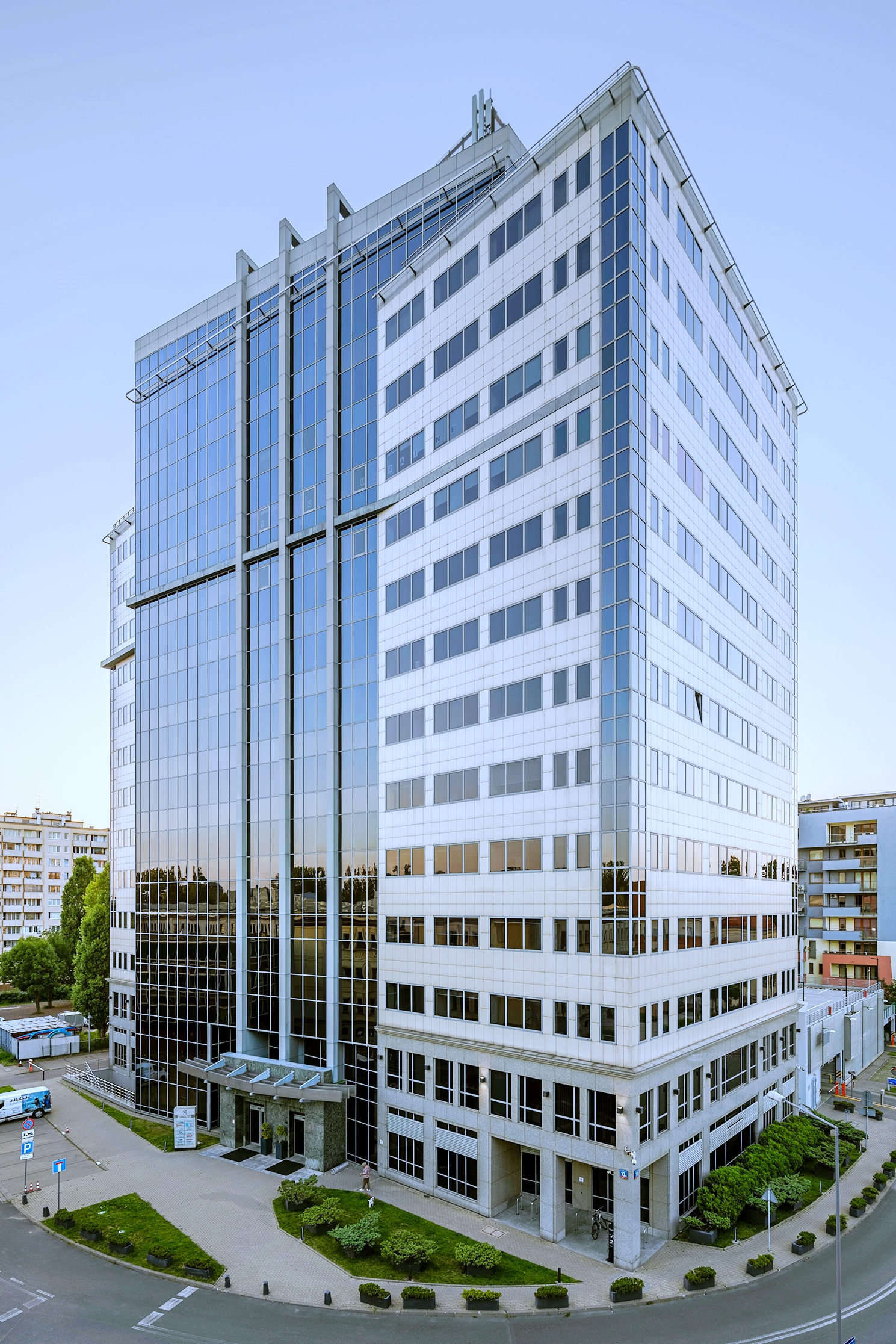 Adgar Renaissance Tower photo 3