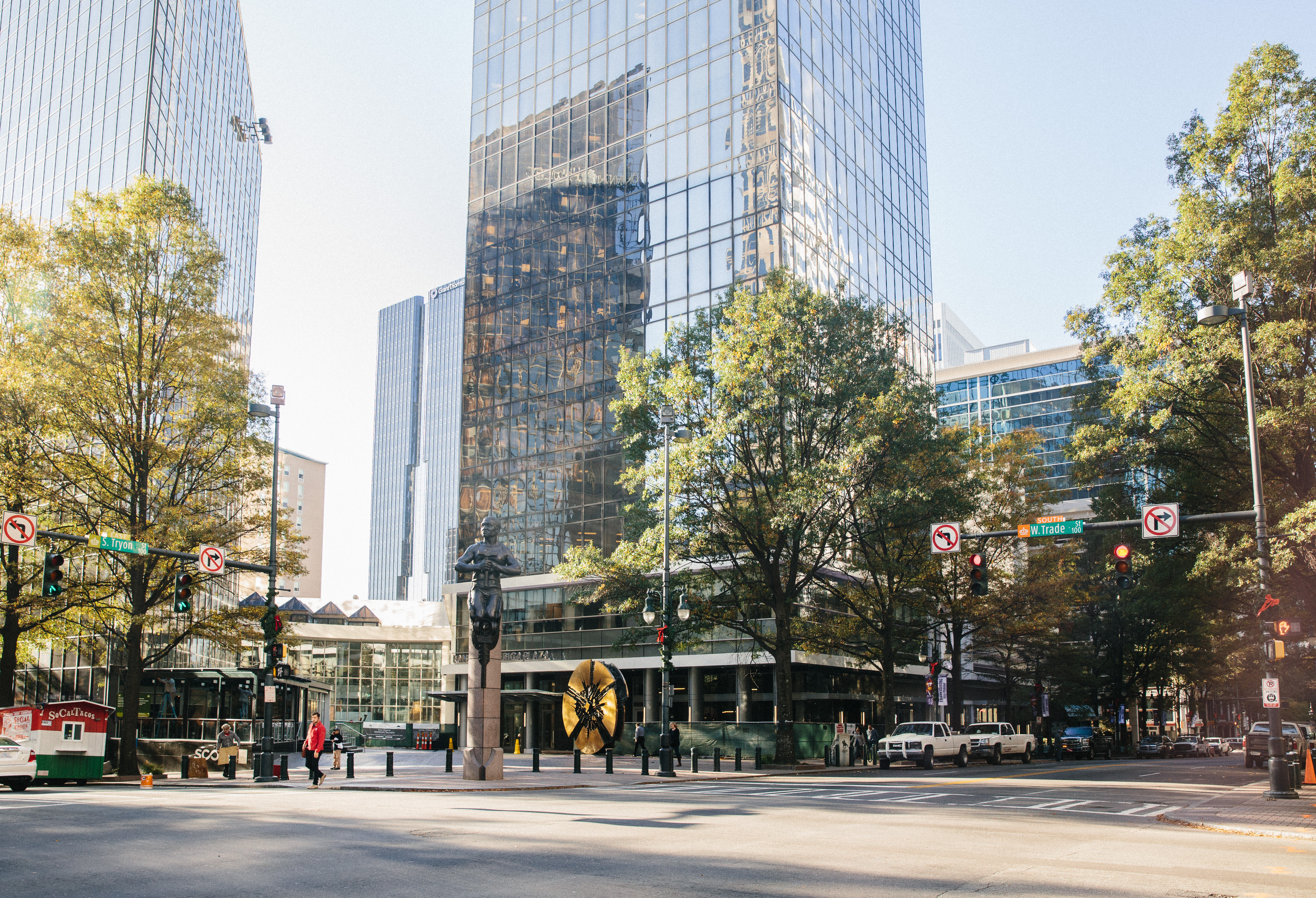 Charlotte - Uptown photo 9