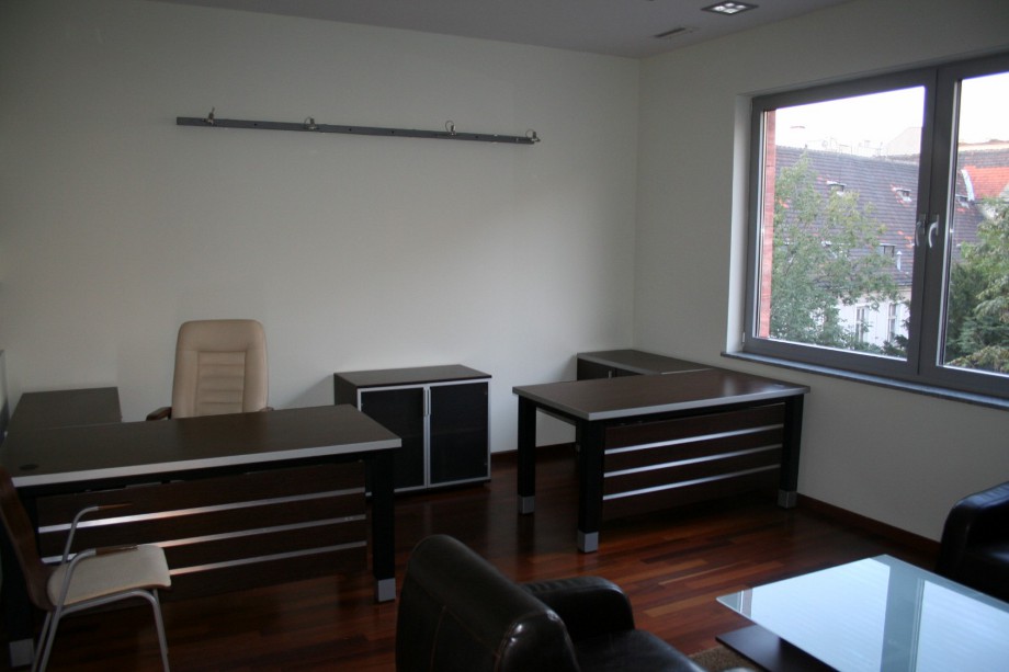 WALLSTHOUSE photo 8