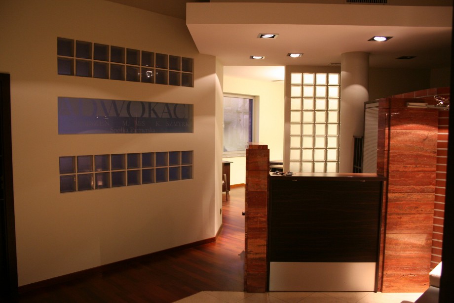 WALLSTHOUSE photo 10