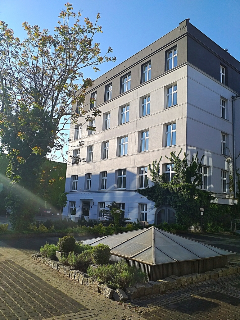 FOCUS BUSINESS CENTER