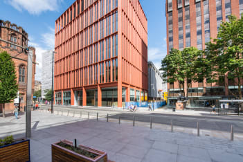 125 Deansgate