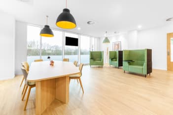 Business Park Building 2 photo 5