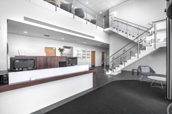 Cirrus Building photo 3