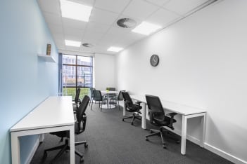 Cirrus Building photo 4