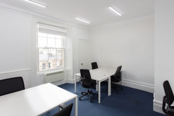 Woodside Place photo 4