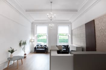 Woodside Place photo 5
